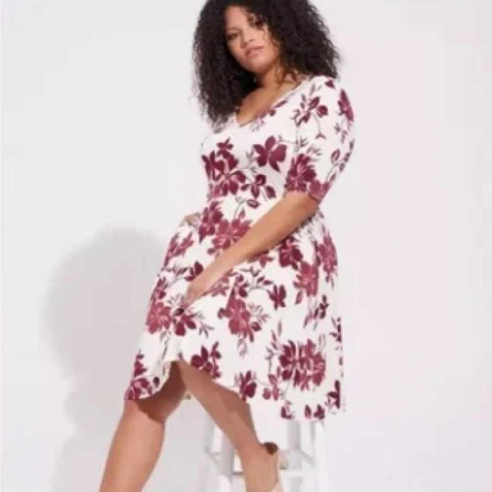 Torrid Mini Super Soft Skater Dress Ivory Floral - 2x (18-20)